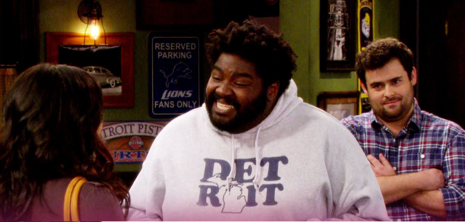 Ron Funches on comedy TV series Undateable.
